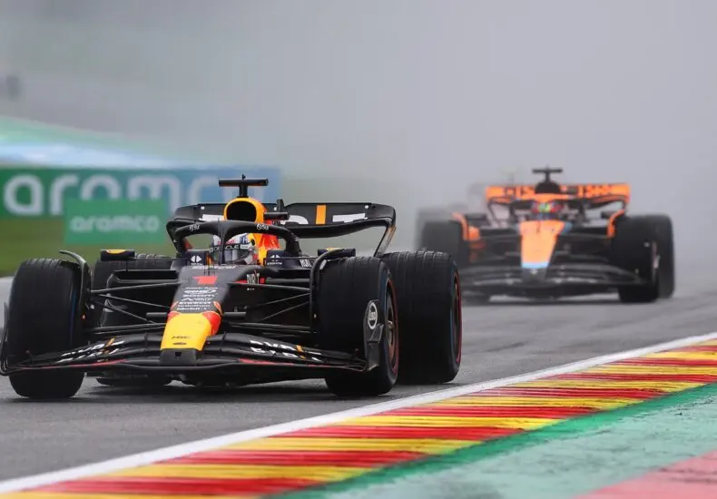 奧斯卡·皮亞斯特里：F1賽場上的新星