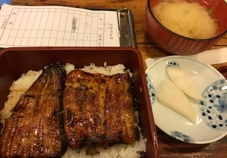 探索肥前屋：經典日本料理的魅力