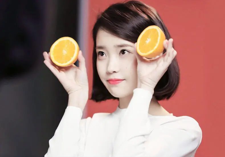 IU：音樂與演藝的全方位才女