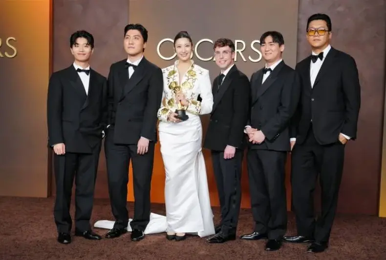 golden — TW news